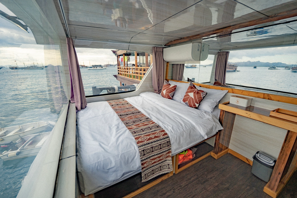 Yacht Charter vs Buying: The Ultimate Guide for Ocean Angel Yacht Enthusiasts